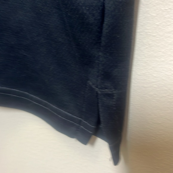 Nike Dri-Fit Black Training T-shirt with White Extra Large Swoosh Size Medium - Picture 4 of 7